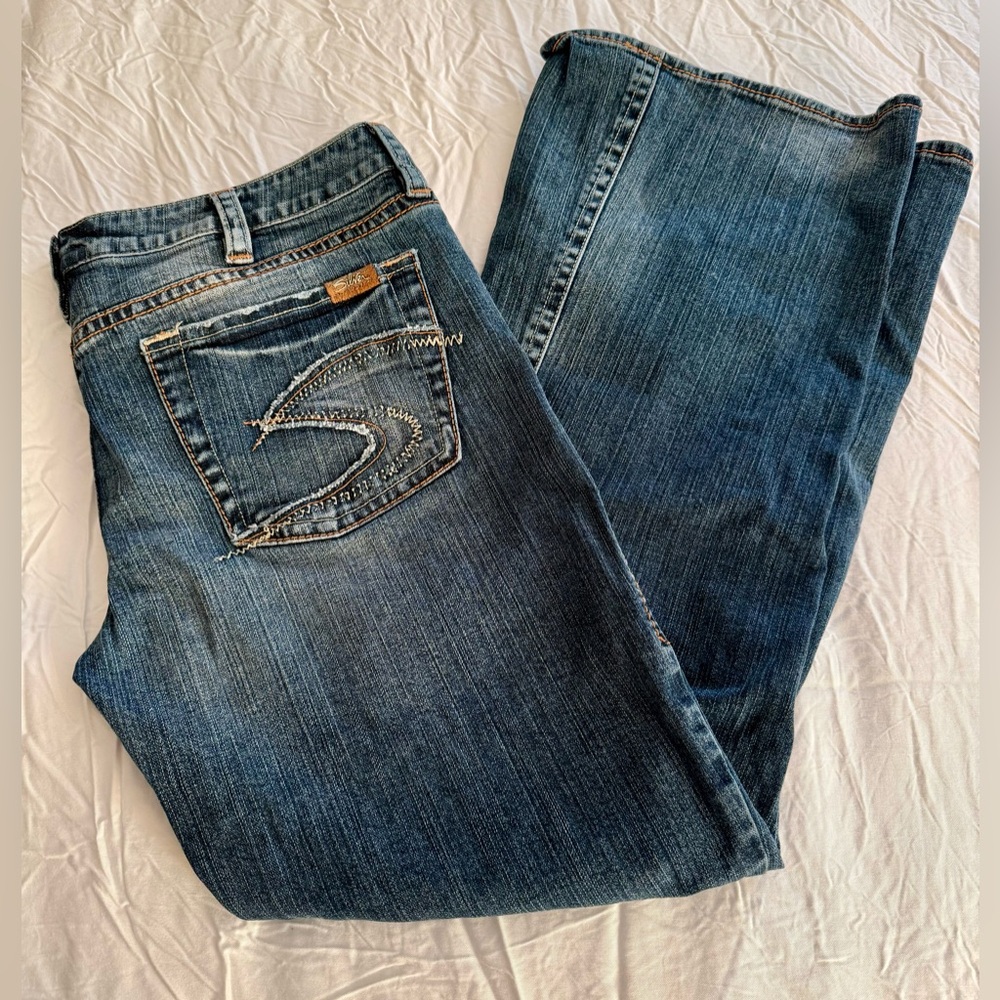 Silver Lola women’s jeans 34 x 33
